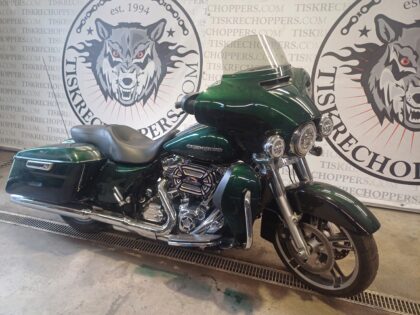 Harley Davidson FLHXS STRE GREEN